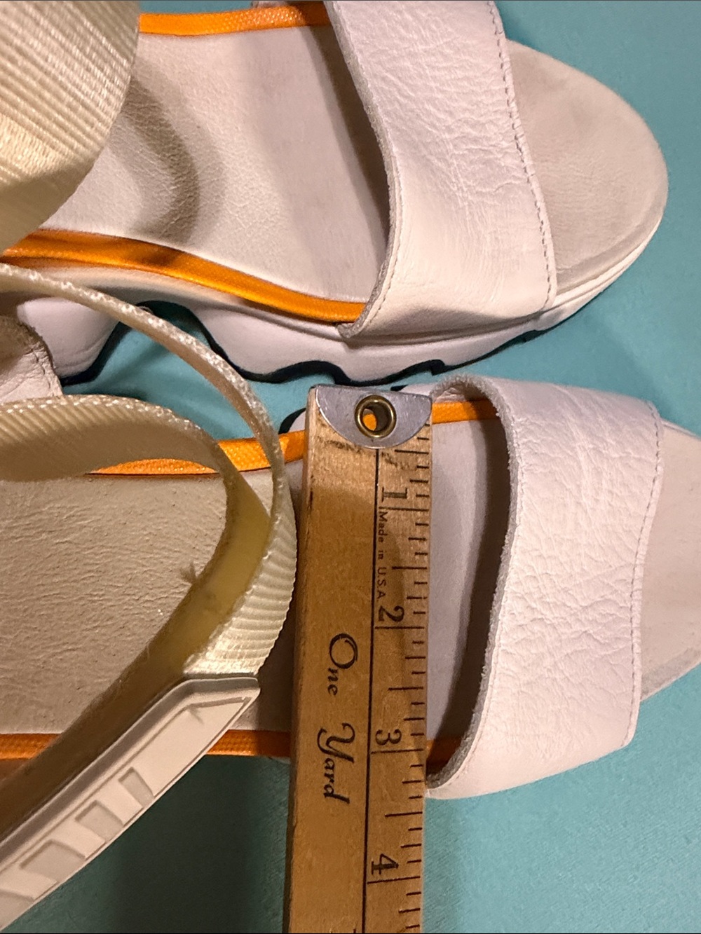 Sorel Kinetic Impact Y Strap Sandals - Picture 11 of 16